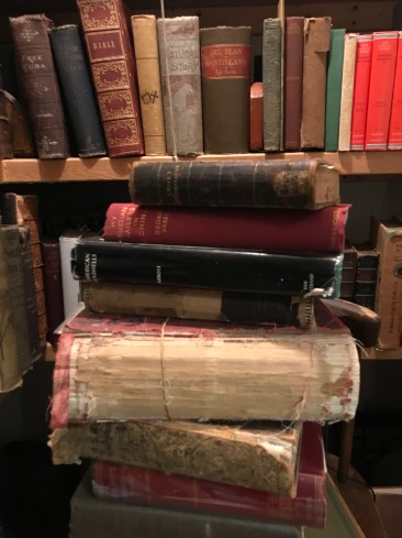 antiquarianpile.